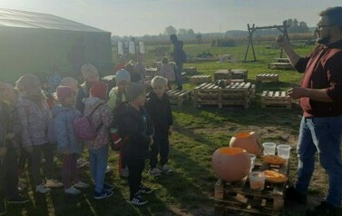 Wycieczka na Farmę Dyń 7