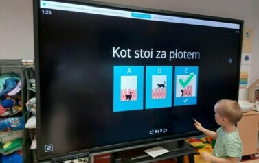Nowa tablica interaktywna i platforma wordwall 2