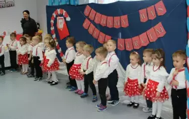 DZIEŃ BABCI I DZIADKA w "Krainie Myszki Miki"25 45