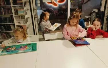 Z wizytą w bibliotece25 7