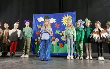 BAŚNIOGR&Oacute;D 5