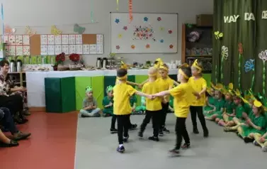 Wiosenne przedstawienie 1