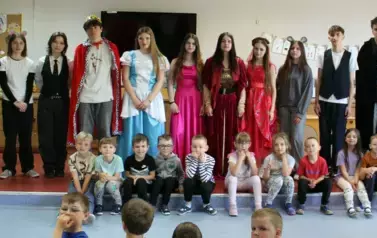 Przedstawienia młodzieży z Zespołu Szk&oacute;ł nr 2 we Wronkach 2