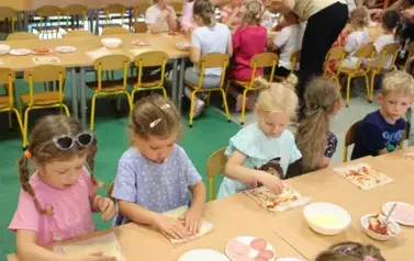 Zajęcia kulinarne - pizza 10