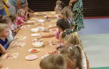 Zajęcia kulinarne - pizza 12