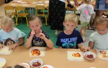 Zajęcia kulinarne - pizza 18