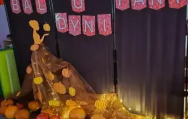 "Dyniowy zawr&oacute;t głowy" 28