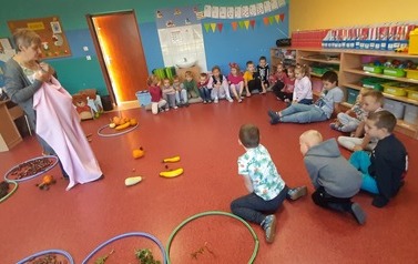 "Ciekawski Zajączek poznaje świat matematyki" 3