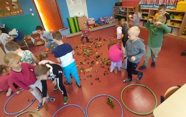 "Ciekawski Zajączek poznaje świat matematyki" 11