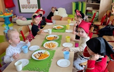 DZIEŃ POSTACI Z BAJEK 40