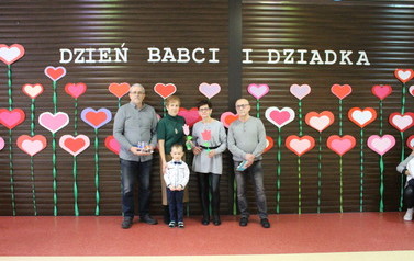 DZIEŃ BABCI I DZIADKA w "Krainie Podr&oacute;żnik&oacute;w" 7