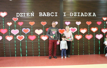 DZIEŃ BABCI I DZIADKA w "Krainie Podr&oacute;żnik&oacute;w" 9