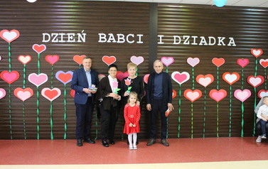 DZIEŃ BABCI I DZIADKA w "Krainie Podr&oacute;żnik&oacute;w" 13
