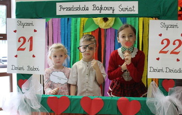 DZIEŃ BABCI I DZIADKA w "Krainie Elf&oacute;w" 6