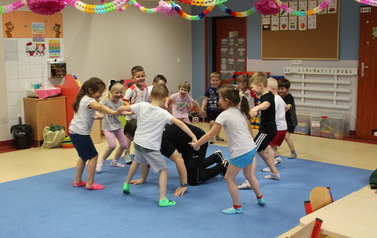 ZAJĘCIA SPORTOWE 14