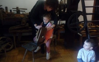 Wycieczka do Muzeum - poznajemy zawody 23