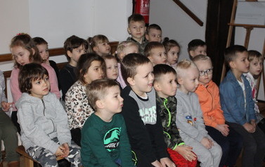 "Kraina Kubusia Puchatka" z wizytą w Muzeum 18
