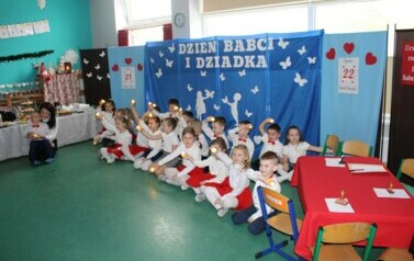 DZIEŃ BABCI I DZIADKA w "Krainie Nibylandii" 17