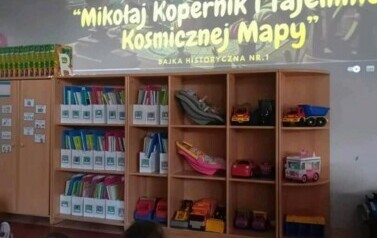 W układzie słonecznym 22