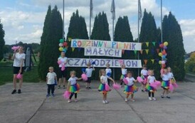 Rodzinny Piknik "Małych Czarodziej&oacute;w" 18