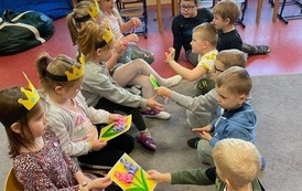 DZIEŃ KOBIET 44