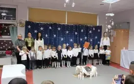 Przedstawienie świąteczne w "Krainie Małych Czarodziej&oacute;w" 1