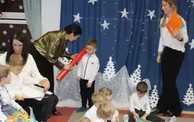 Przedstawienie świąteczne w "Krainie Małych Czarodziej&oacute;w" 5