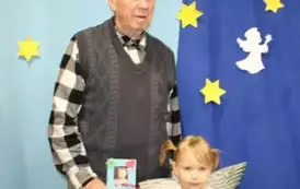 Świąteczne przedstawienie dla Babci i Dziadka12 2