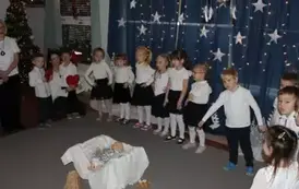 Dzień Babci i Dziadka w "Krainie Małych Czarodziej&oacute;w"13 29