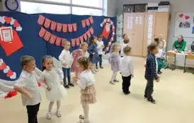 DZIEŃ BABCI I DZIADKA w "Krainie Pszcz&oacute;łki Mai"25 15