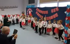 DZIEŃ BABCI I DZIADKA w "Krainie Myszki Miki"25 31