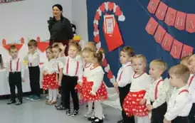 DZIEŃ BABCI I DZIADKA w "Krainie Myszki Miki"25 38
