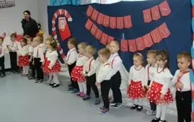 DZIEŃ BABCI I DZIADKA w "Krainie Myszki Miki"25 45