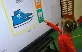 Zajęcia edukacyjne z wykorzystaniem tablicy multimedialnej 17