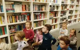 Z wizytą w bibliotece25 1