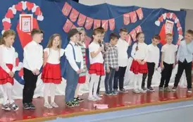 DZIEŃ BABCI I DZIADKA w "Krainie Elf&oacute;w"25 19