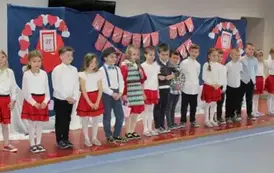 DZIEŃ BABCI I DZIADKA w "Krainie Elf&oacute;w"25 29