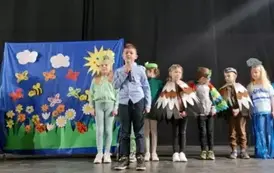 BAŚNIOGR&Oacute;D 4