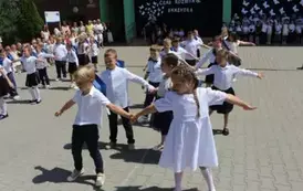 POŻEGNANIE ABSOLWENT&Oacute;W 2024/2025 6