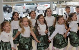 Dzień Babci i Dziadka w "Krainie Pszcz&oacute;łki Mai"26 13