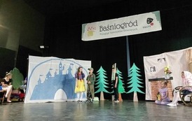 BAŚNIOGR&Oacute;D 3