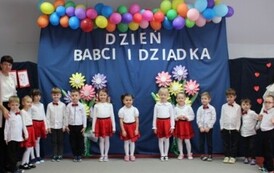 Dzień Babci i Dziadka w "Krainie Małych Czarodziej&oacute;w"26 19