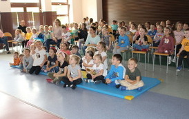 TEATRZYK LALKOWY 9