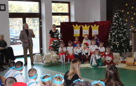 GMINNY PRZEGLĄD KOLĘD I PASTRRAŁEK 3