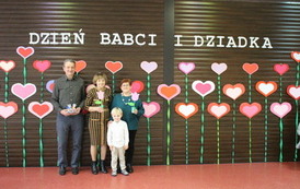 DZIEŃ BABCI I DZIADKA w "Krainie Podr&oacute;żnik&oacute;w" 2