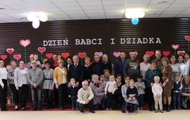 DZIEŃ BABCI I DZIADKA w "Krainie Podr&oacute;żnik&oacute;w" 40