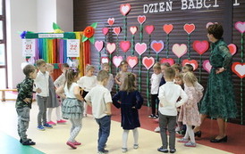 DZIEŃ BABCI I DZIADKA w "Krainie Elf&oacute;w" 32