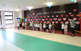 DZIEŃ BABCI I DZIADKA w "Krainie Elf&oacute;w" 55