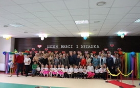PASOWANIE NA PRZEDSZKOLAKA I DZIEŃ BABCI I DZIADKA 124