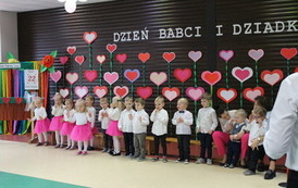 PASOWANIE NA PRZEDSZKOLAKA I DZIEŃ BABCI I DZIADKA 158